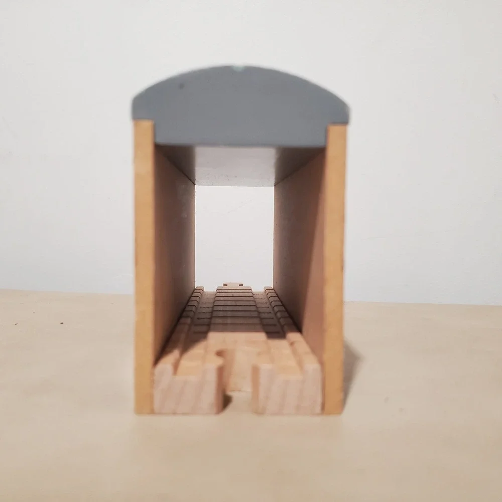Thomas Wooden Railway Tunnel Stone Wall Garden Train Track Accessory Grey Roof